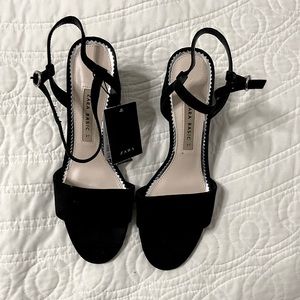 Zara Suede Sandals Mule 2.5" Round Heels Size 37 US 6.5 Black